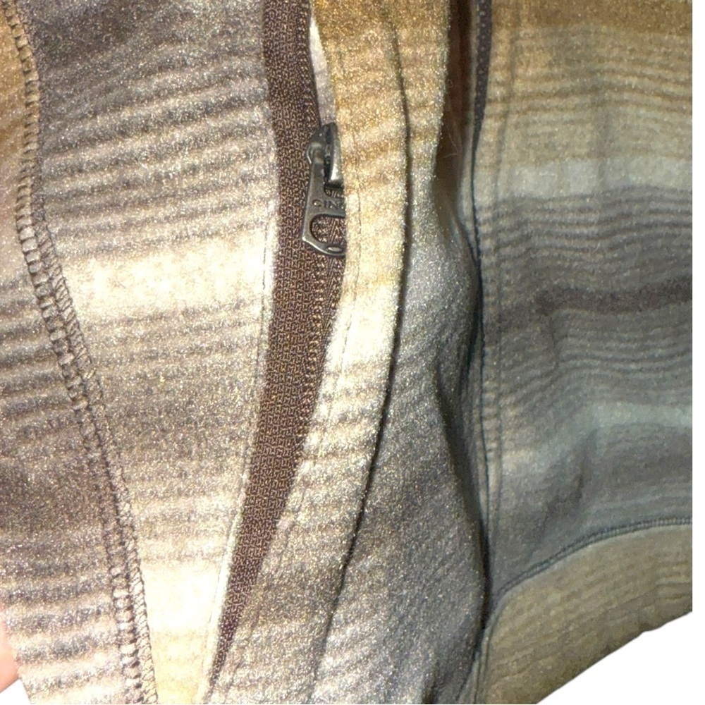 ▶️ Cinch ◀️ Men's Striped Western Polar Fleece Full Zip Vest - Brown. Medium - Picture 7 of 14